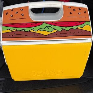 Igloo Bob’s Burgers 🍔 Yellow Cooler with Burger Graphic